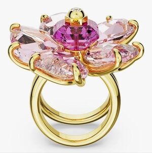 🦋  Swarovski Romatic Crystal Flower Pink Florere Cocktail Ring, size 8.